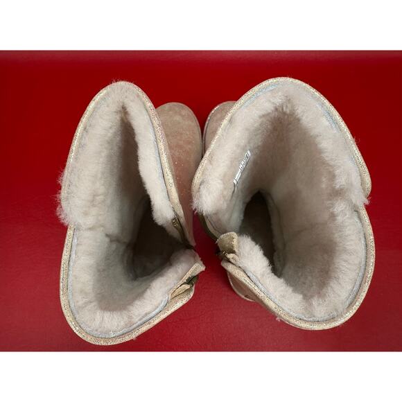 UGG Abree Short II Stardust Metallic Gold Suede Shearling Lined Boots Sz 6 - Picture 13 of 16